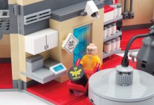 Superlab Playset :: Breaking Bad LEGO Kit by Citizen Brick